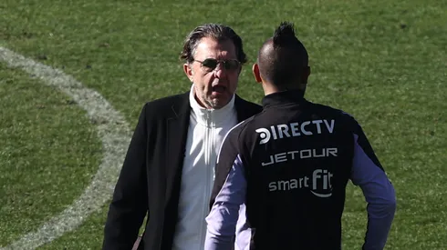 Aníbal Mosa confirma cuatro salidas en Colo Colo (Foto: Photosport)