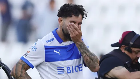 Mena frena su renovación con la UC: las razones que tienen en suspenso su continuidad