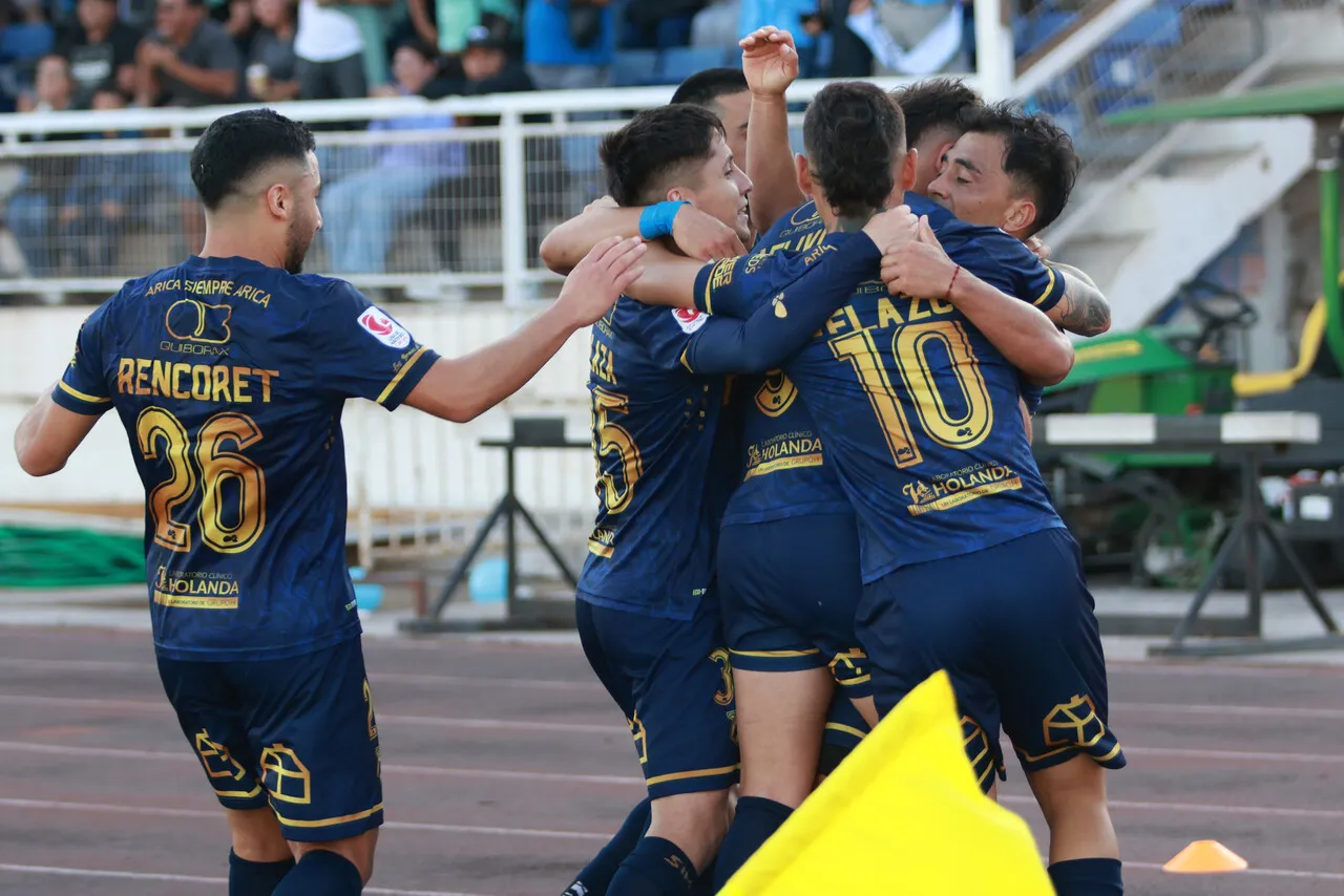 San Marcos corre con leve ventaja ante Cobreloa (Photosport).