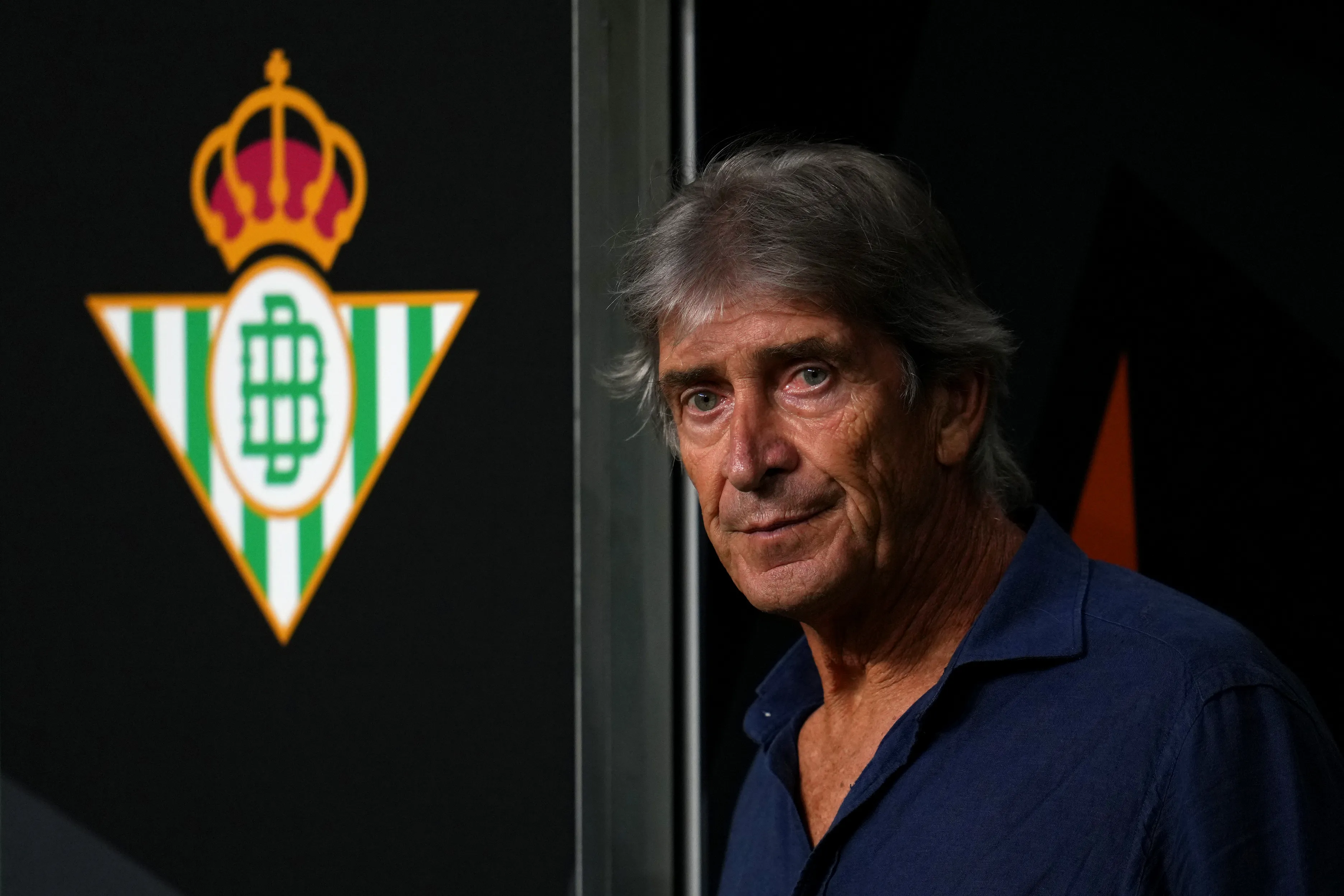 Manuel Pellegrini renovaría por una temporada más en el Real Betis. (Foto: Aitor Alcalde/Getty Images)