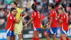 Chile se mide con Perú.