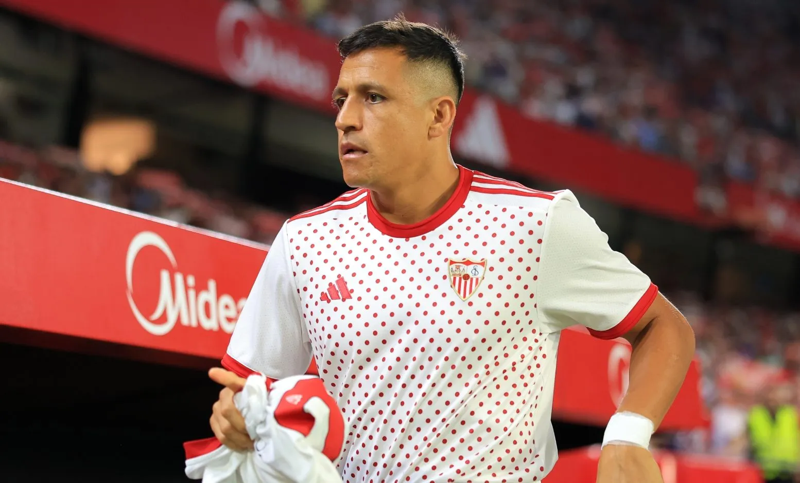 Maravilla ha recibido críticas en Sevilla.