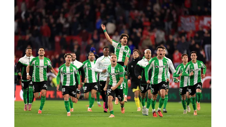 Betis se queda con el gran derbi de Sevilla.