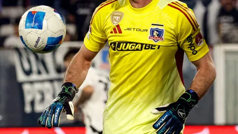 Colo Colo busca un nuevo arquero para la temporada 2026. (Foto: Photosport)