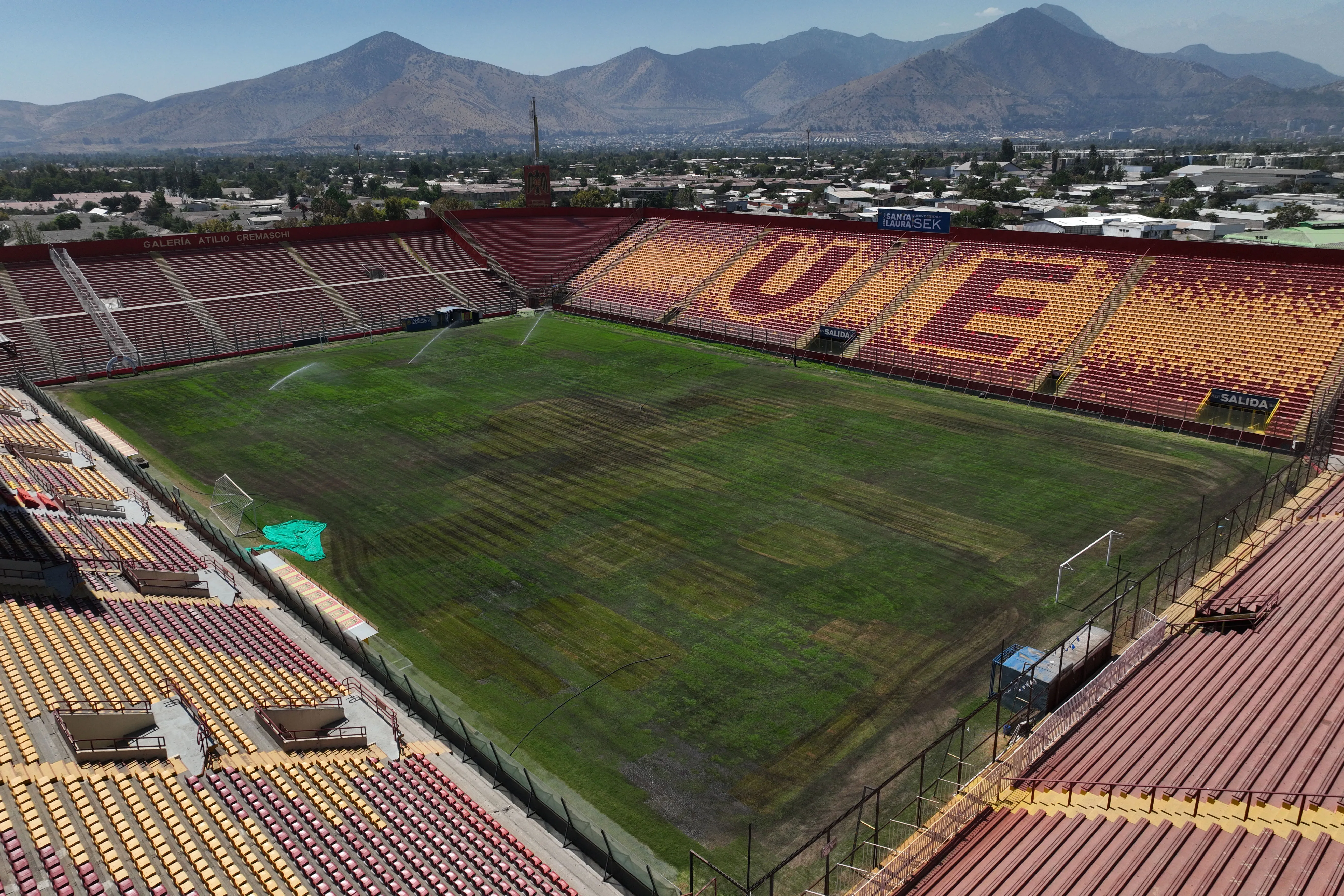 Así lucía la cancha del Estadio Santa Laura en marzo. (Foto: Javier Torres/ Photosport)