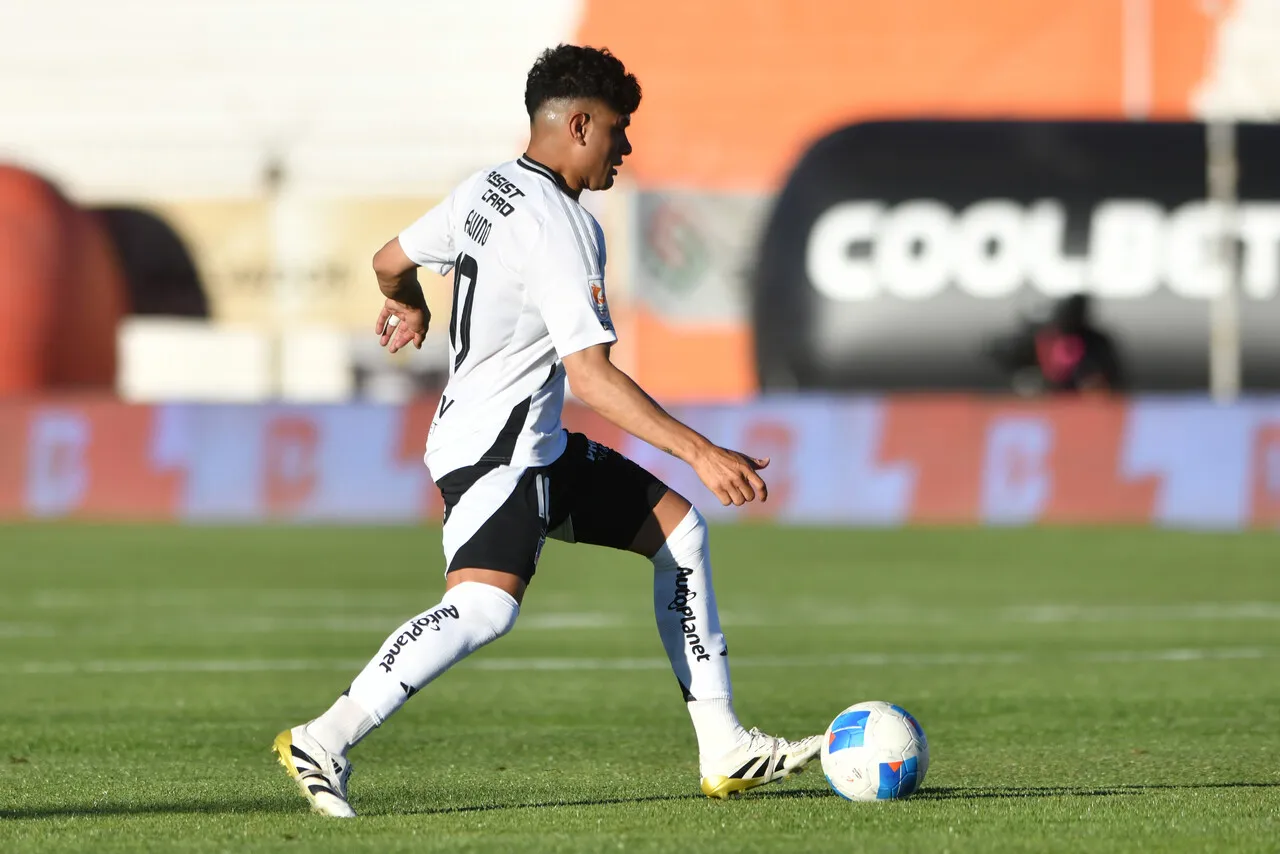 Fouillioux siente que es un misterio el futuro de Aquino en Colo Colo | Foto: Photosport