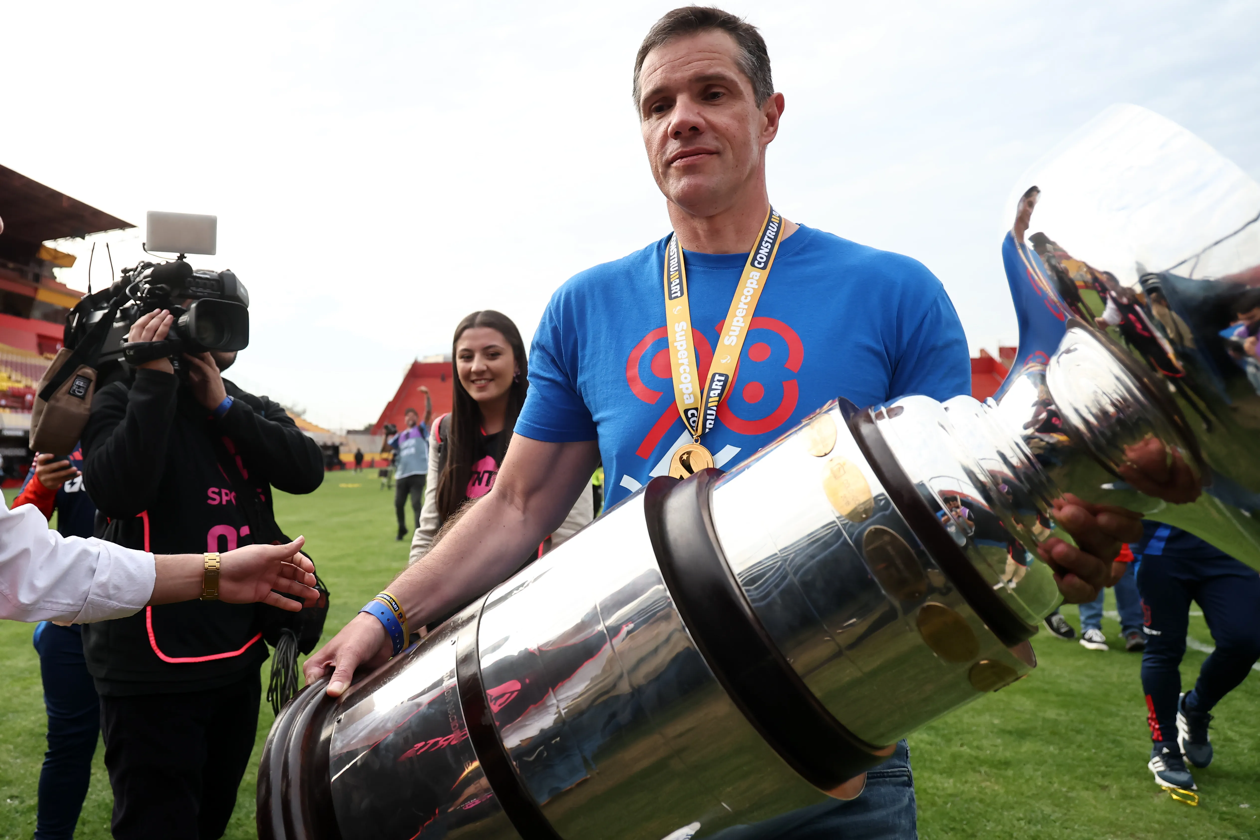 Michael Clark le rayó la cancha a Gustavo Álvarez en la U. (Foto: Javier Torres/Photosport)