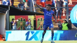 Charles Aránguiz continuaría en la U para el 2026. (Foto: Jonnathan Oyarzún/Photosport)