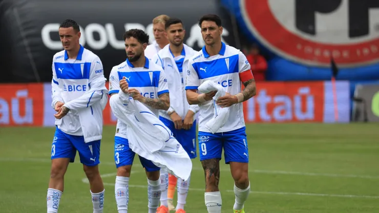 Católica buscará asegurar el Chile 2 este fin de semana.