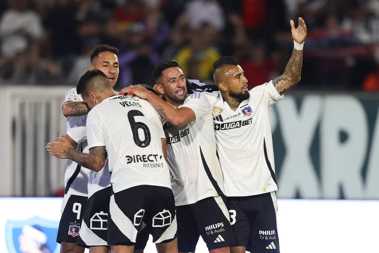 Colo Colo tuvo un 2025 para el olvido. | Foto: Photosport