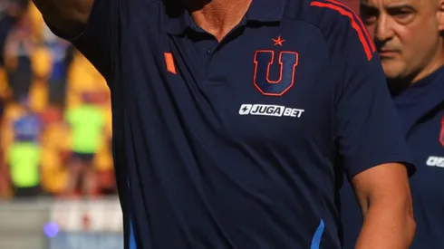 La U busca nuevo entrenador.