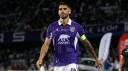 Larrivey decide su futuro.