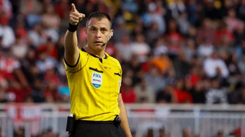 Informe de Diego Flores sepulta a la U.