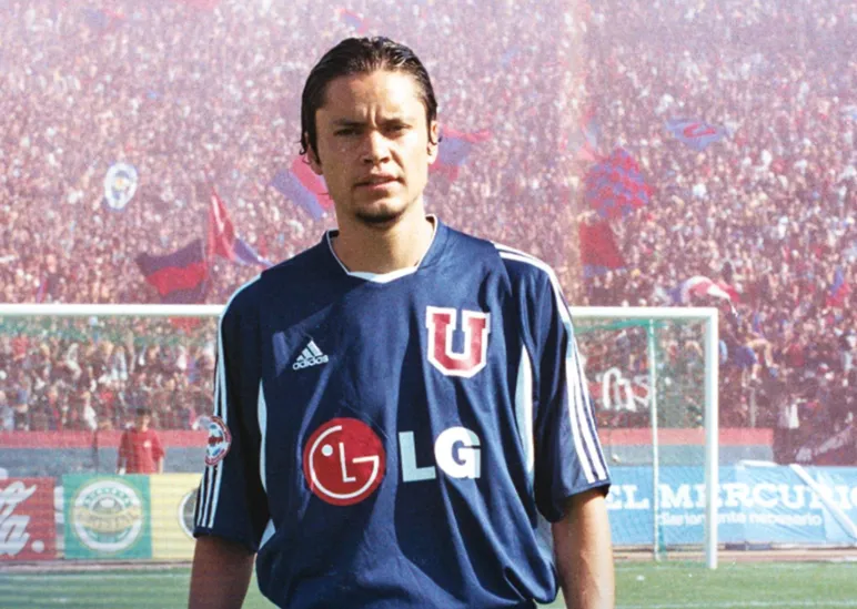 Waldo Ponce vistiendo la camiseta de Universidad de Chile | FOTO: Archivo