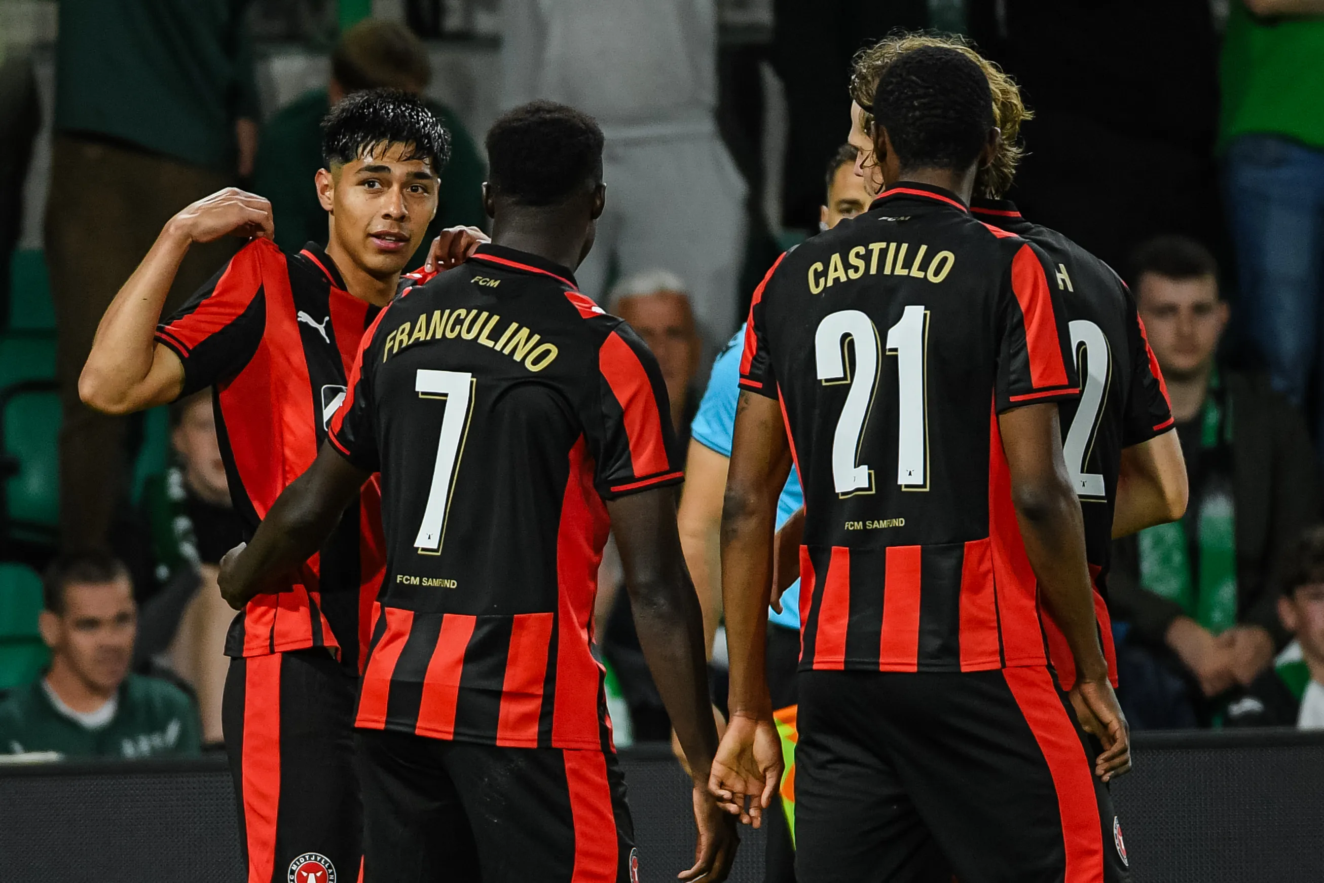 Esta temporada, Darío Osorio lleva 6 goles y 8 asistencias en 26 partidos disputados | FOTO: Euan Cherry/Getty Images)