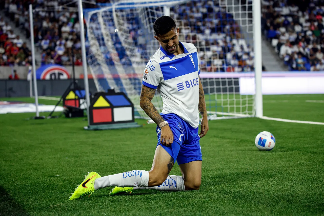 Daniel González podría dejar la UC. | Foto: Photosport