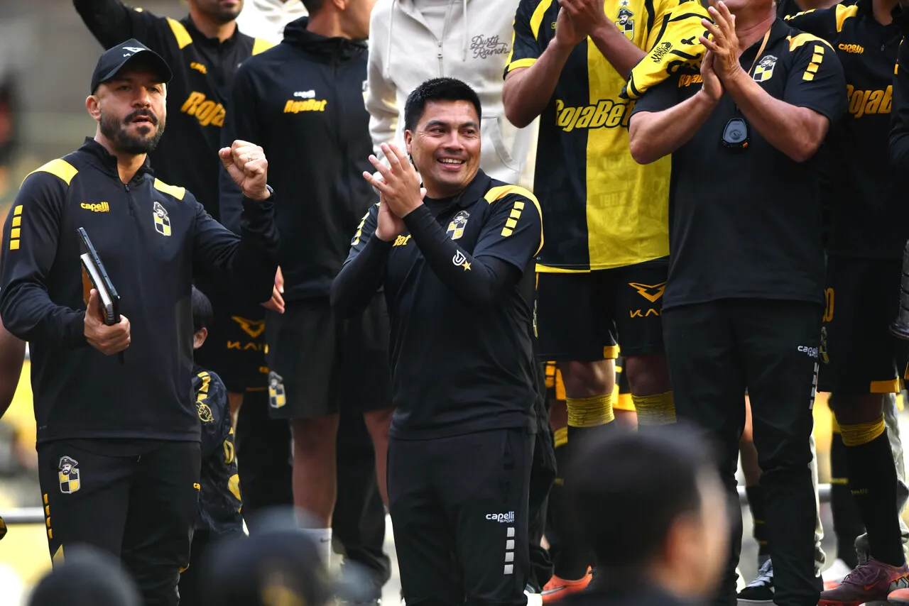 González parte al fútbol mexicano | FOTO: Photosport