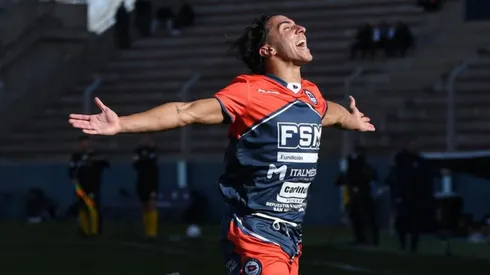 Deportes Limache tiene OK a su primera incorporación para 2025.