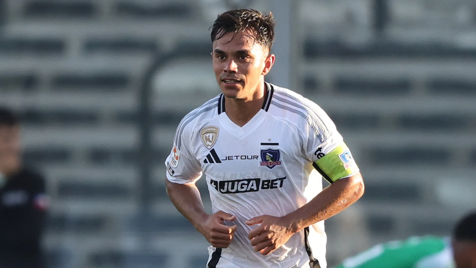 Pese a la mala campaña de Colo Colo, Vicente Pizarro sobresalió | FOTO: Photosport