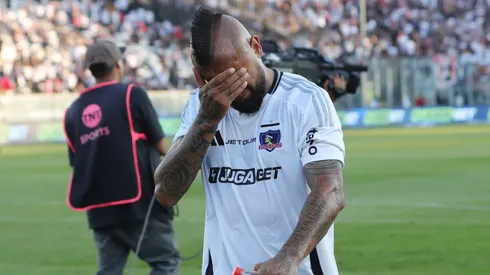 Arturo Vidal sufre duro revés en Colo Colo. (Foto: Felipe Zanca/Photosport)