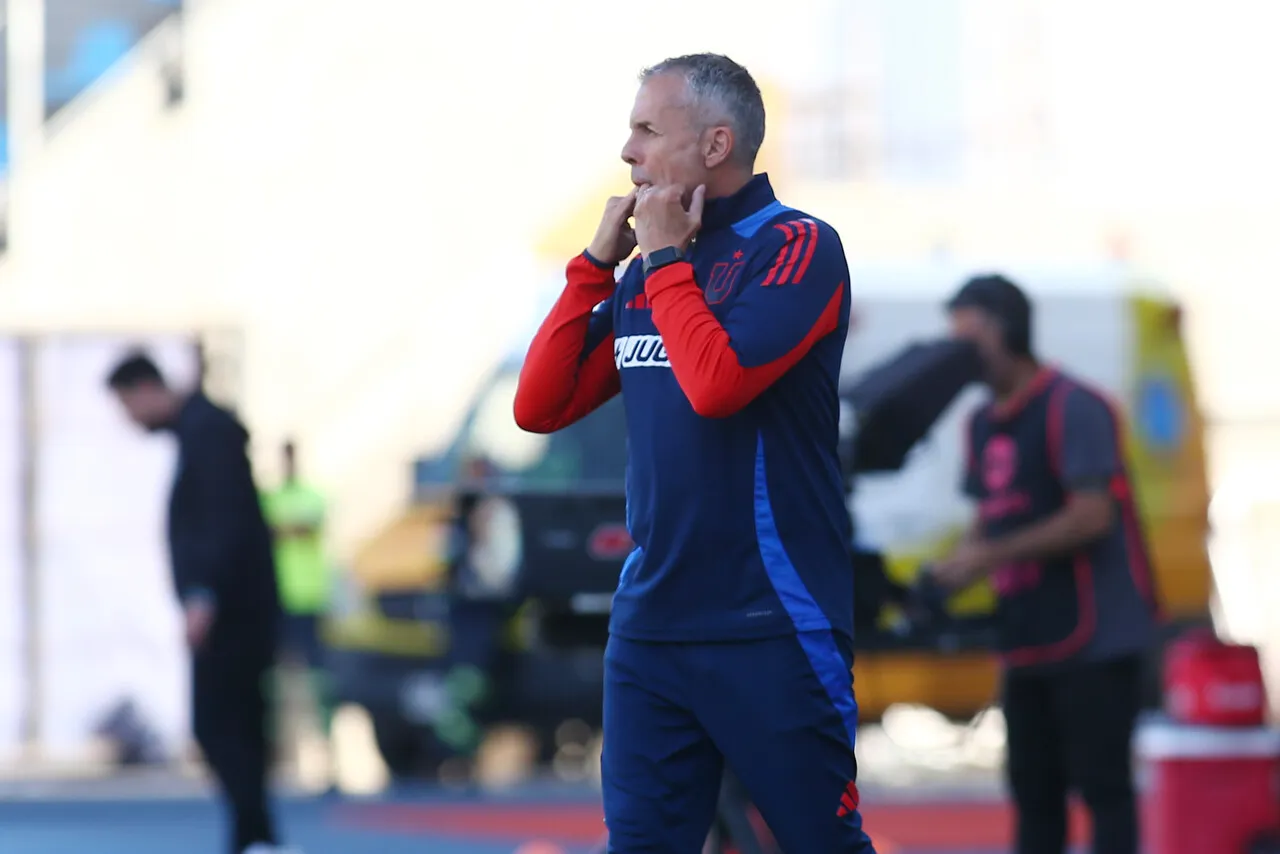 Álvarez quiere pagar poco para irse de la U. | Foto: Photosport