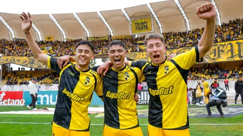 Una figura de Coquimbo Unido está entre Colo Colo y Universidad Católica.