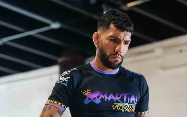 Makako relata parte de su cruda historia recordando a uno de sus grandes amigos, quien se encuentra en prisión y consumió pasta base gran parte de su vida. (Foto: Makako Floww)