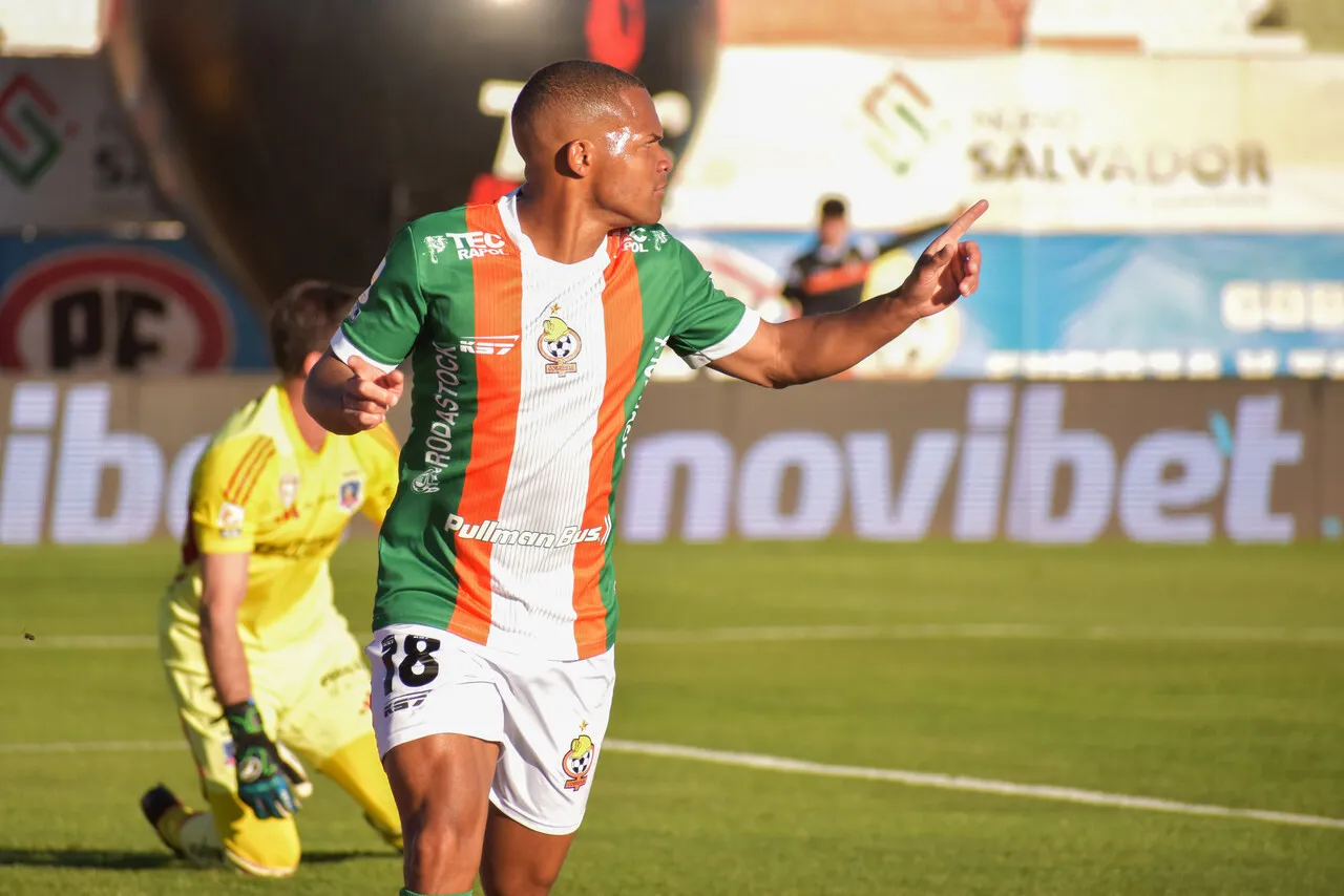 Para Toby Vega, es imposible que César Munder vaya a Colo Colo. | Foto: Photosport