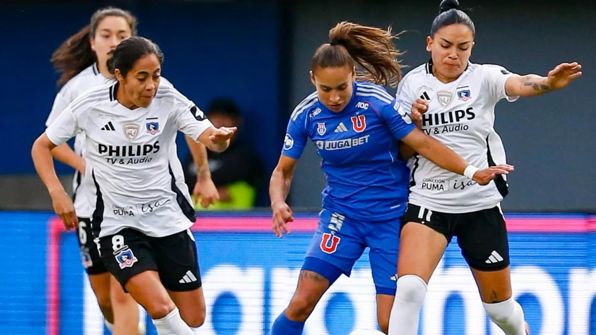 La U viene de perder la final del Campeonato Nacional ante Colo Colo (@UdeChilefem).