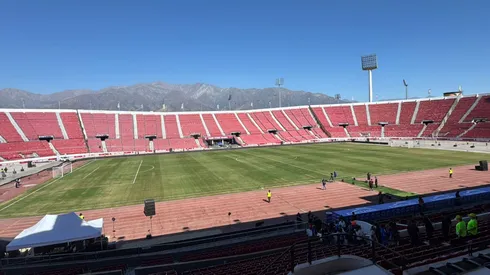 Así luce la cancha del Estadio Nacional.