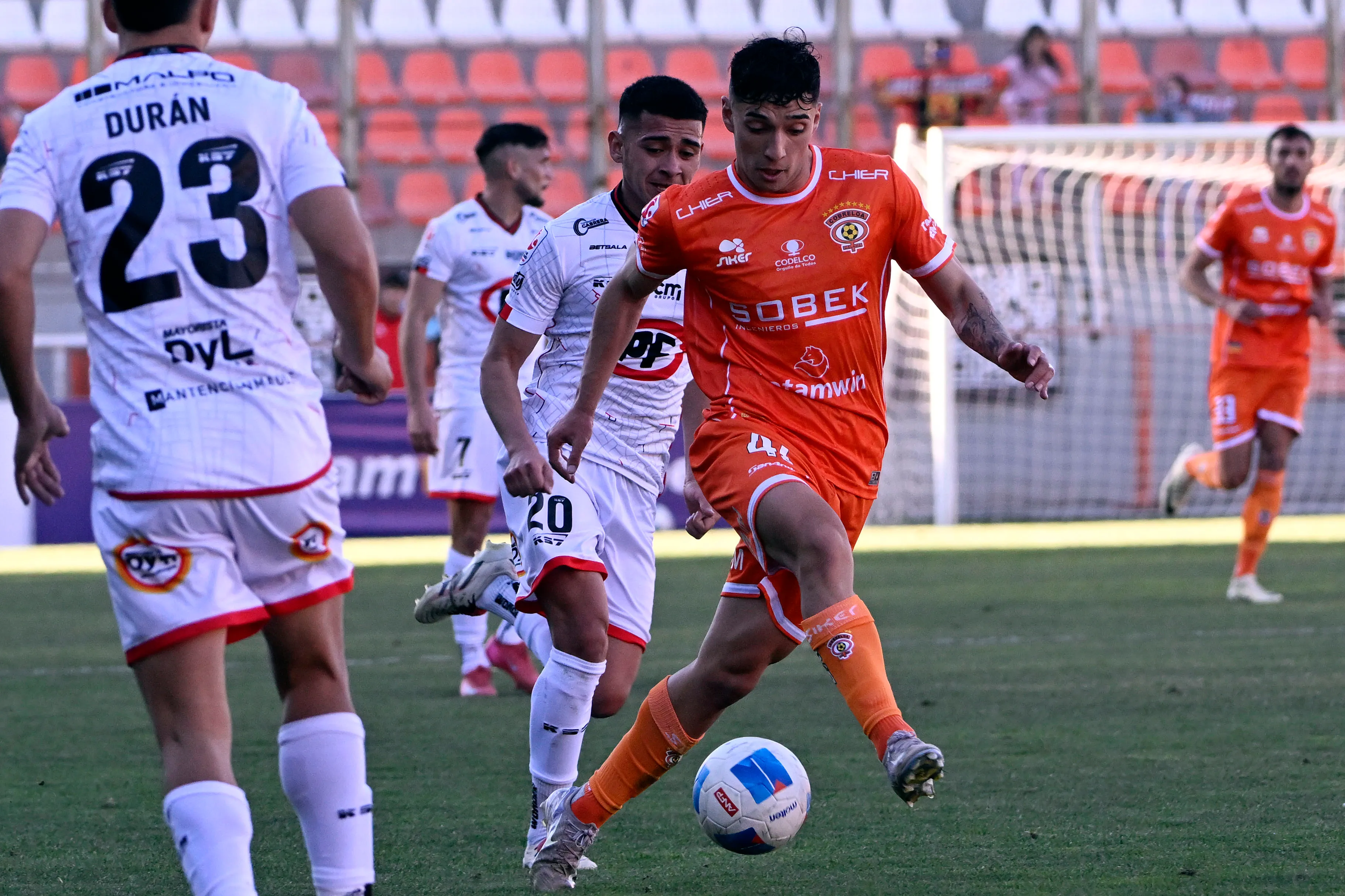 En la última temporada, Provoste disputó 11 partidos y convirtió un tanto | FOTO: Pedro Tapia/Photosport