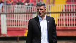 Con la defensa como prioridad en el armado del plantel 2026, Colo Colo analiza a un zaguero extranjero que quedó libre.