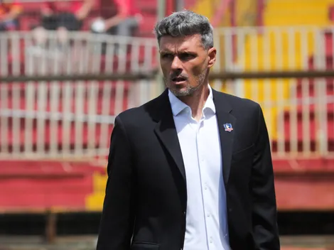 Colo Colo mueve sus cartas: un defensor argentino entra en la órbita de Ortiz