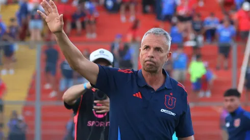 Salió humo azul en el Centro Deportivo Azul por la salida de Gustavo Álvarez.