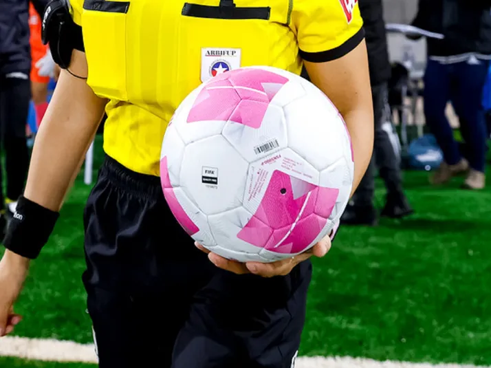 La peor crisis de su historia: tricampeón de Primera al borde de la desaparición