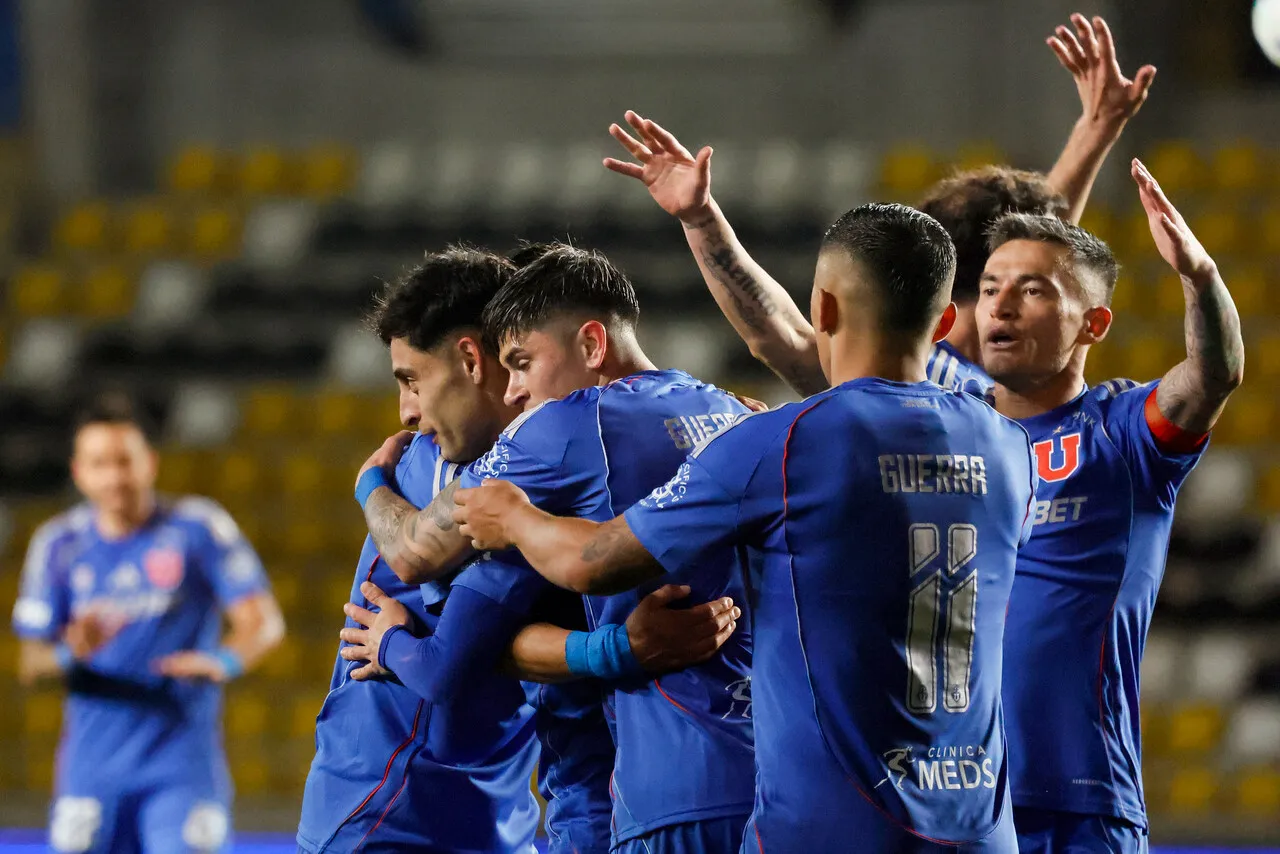 Rivarola le pone una meta a la U | Foto: Photosport