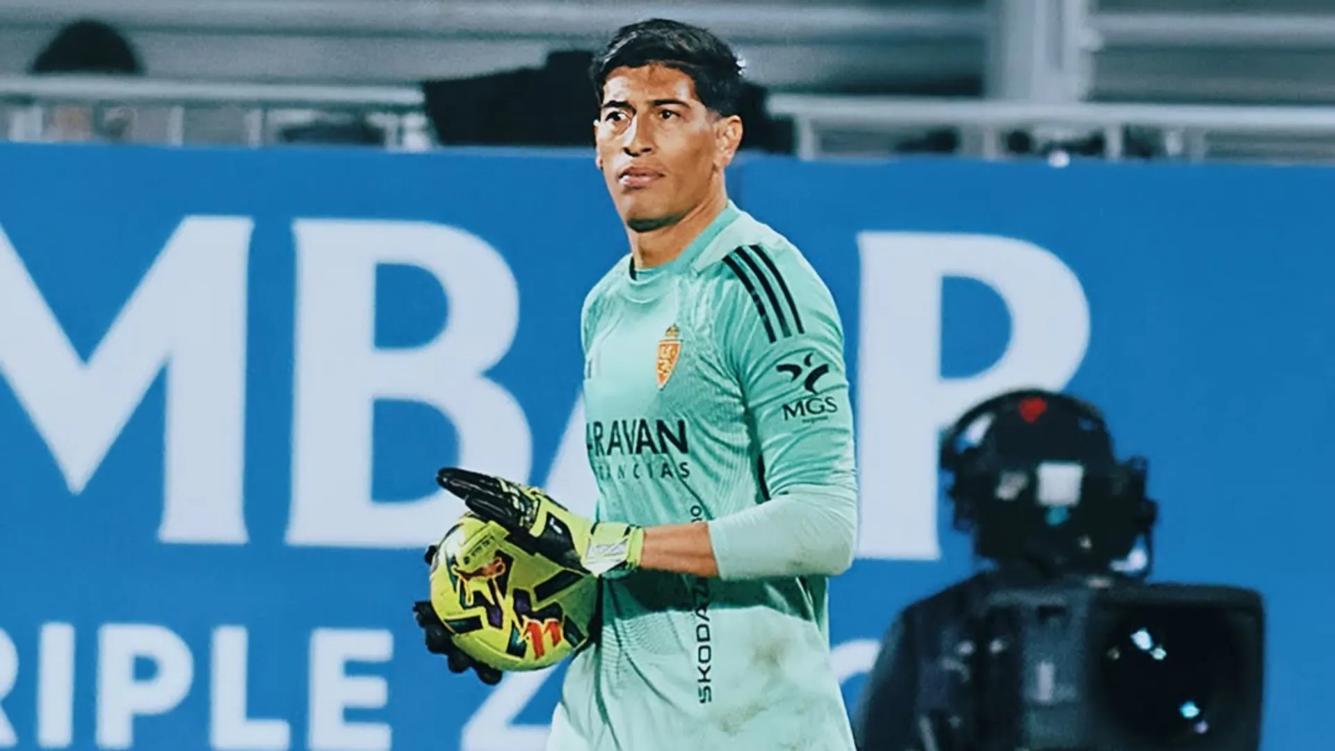 Esteban Andrada quiere vestir la camiseta de Colo Colo. (Imagen: Real Zaragoza)