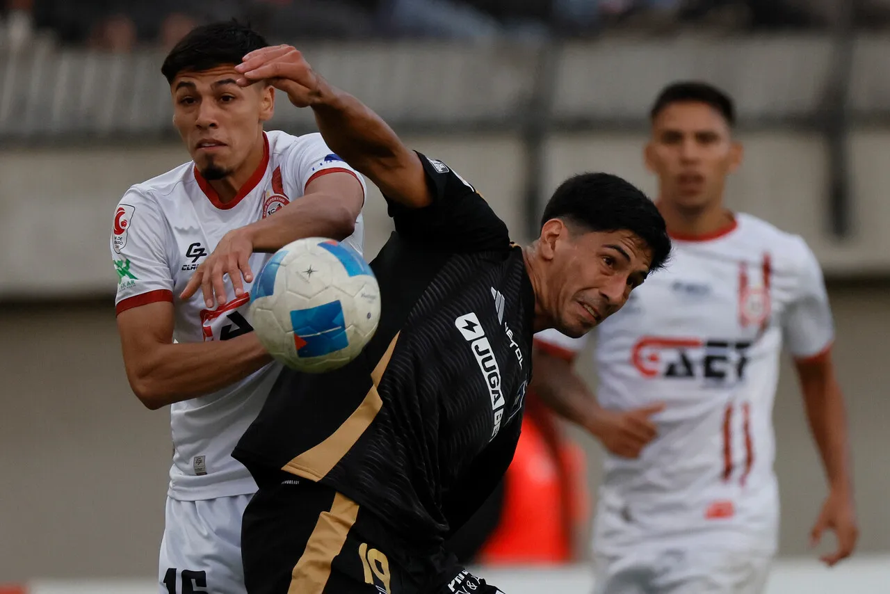 Navarro jugó en San Felipe este 2025 | FOTO: Photosport