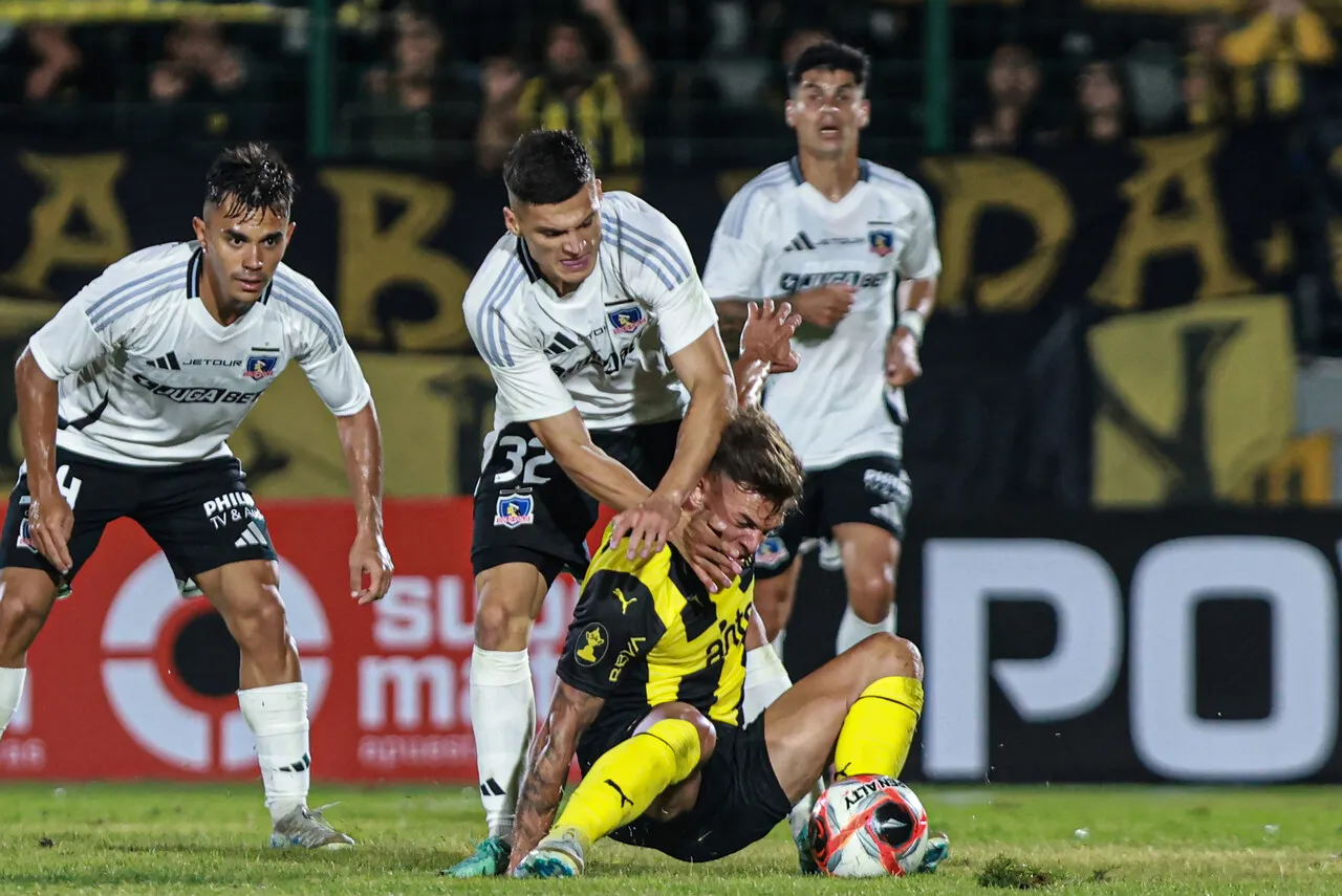 Peñarol es el rival confirmado de Colo Colo | FOTO: Photosport