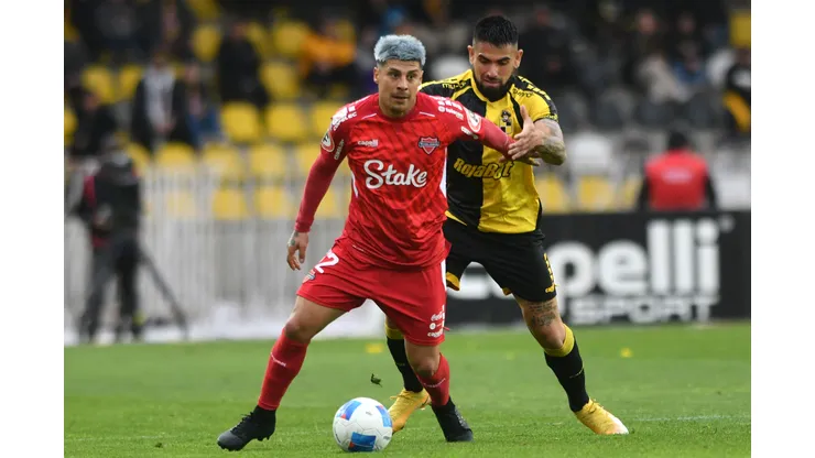 Patricio Rubio estaría listo en equipo de Primera División según Johnny Herrera.