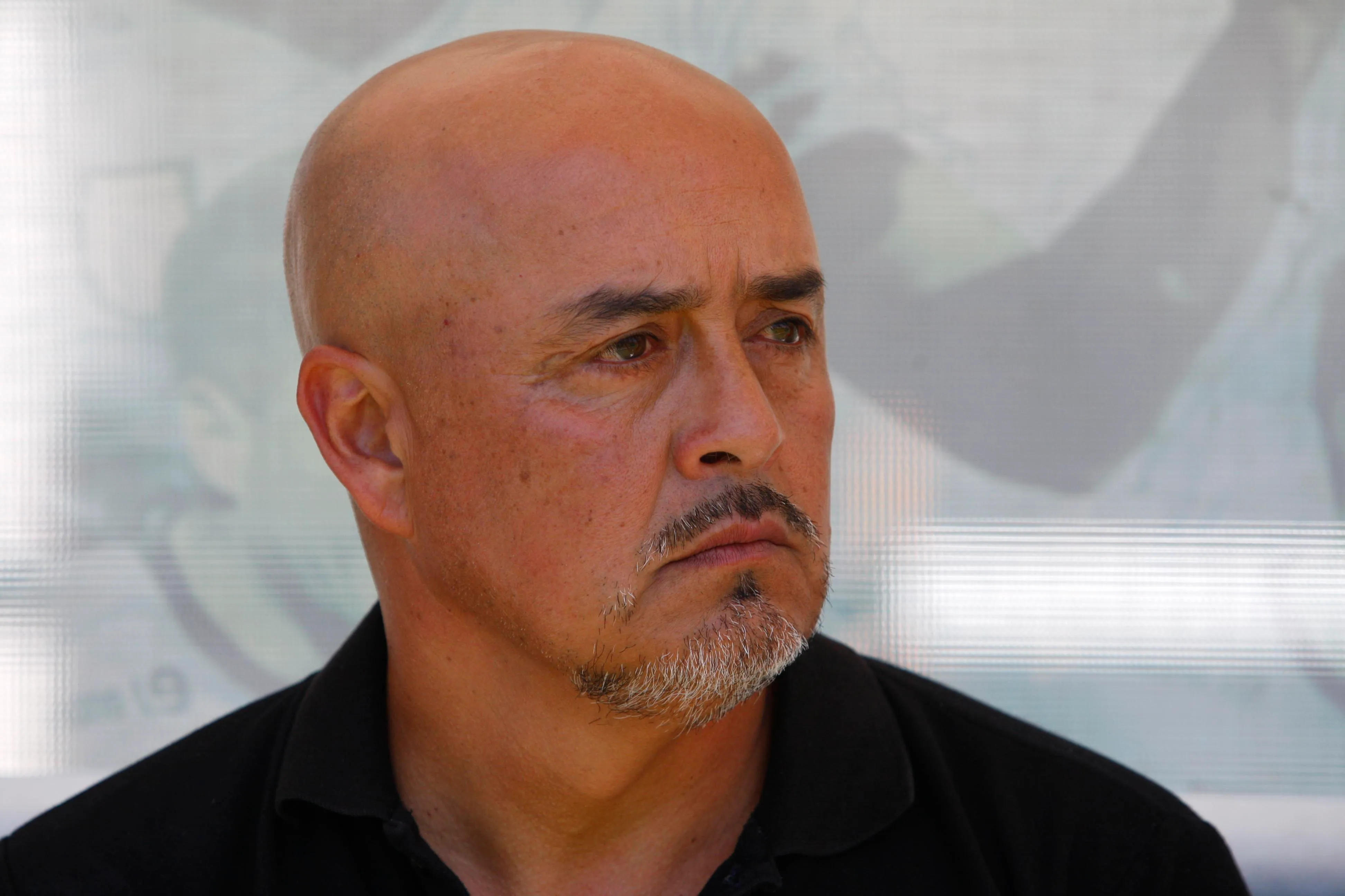 Luis Musrri critica el actuar del DT Gustavo Álvarez. (Foto: Álex Diaz/Photosport)