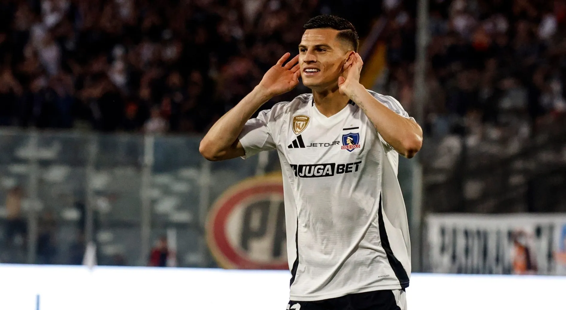 Lucas Cepeda comienza a despedirse de Colo Colo tras nuevo interés desde La Liga de España (Foto: Photosport)