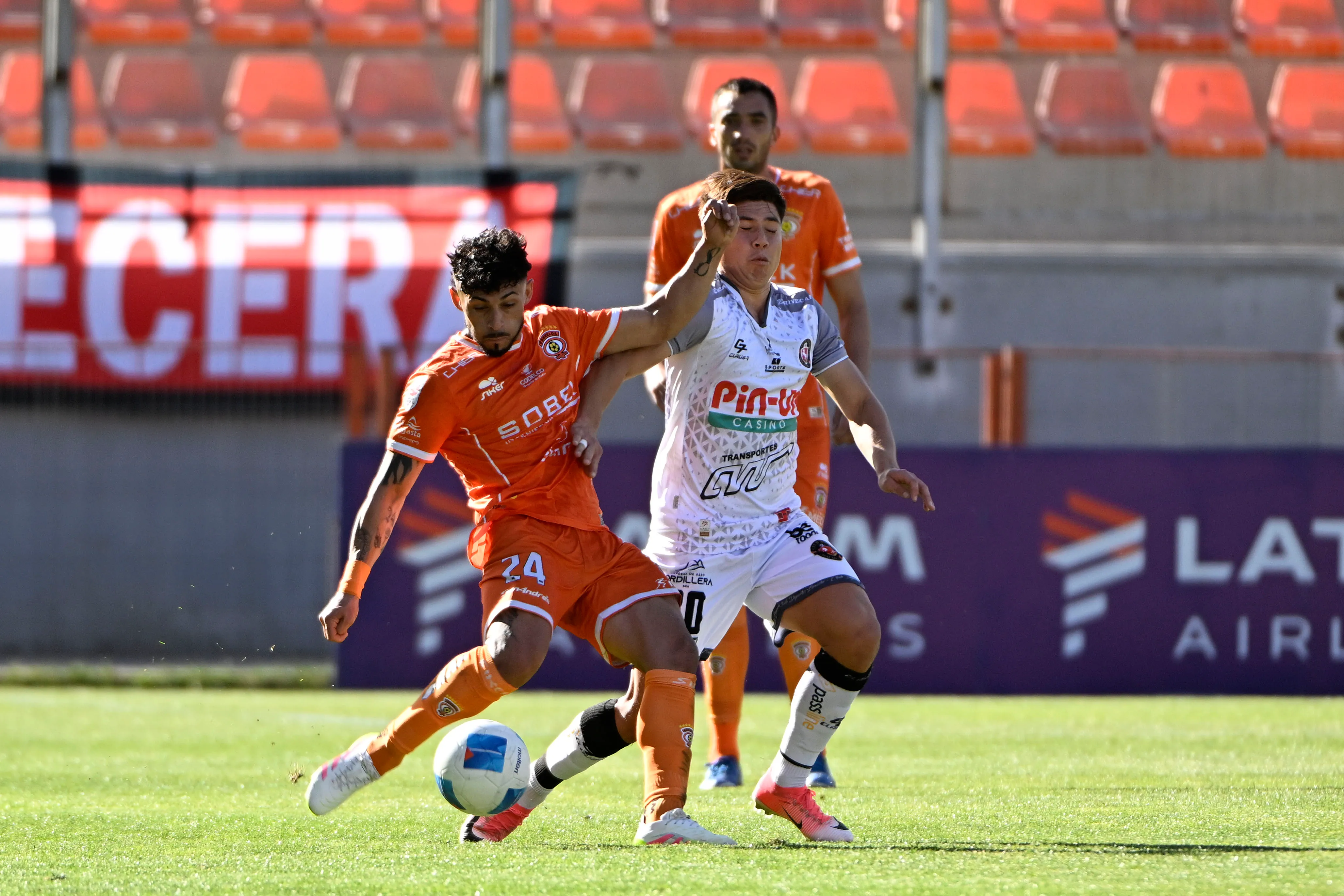 En su paso por Cobreloa, Luis García disputó 93 partidos: convirtió 3 goles y no aportó asistencias | FOTO: Pedro Tapia/Photosport