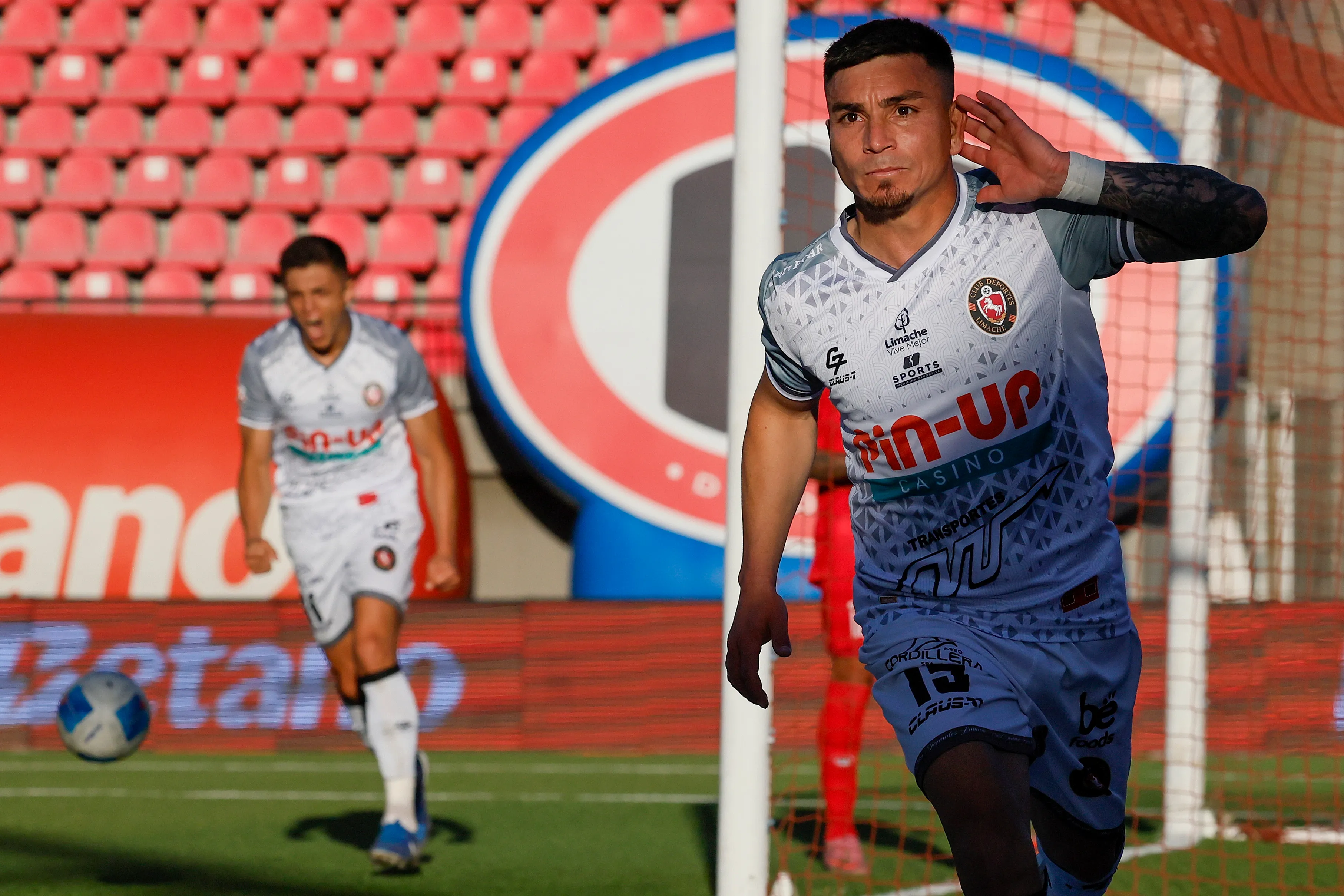 La IA pide a Daniel ‘Popín’ Castro para reforzar a Colo Colo. (Foto: Andrés Piña/Photosport)