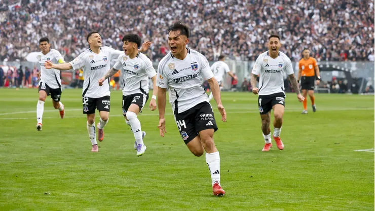 En Colo Colo destacaron algunos nombres pese al mal año. (Foto: Pepe Alvújar/Photosport)