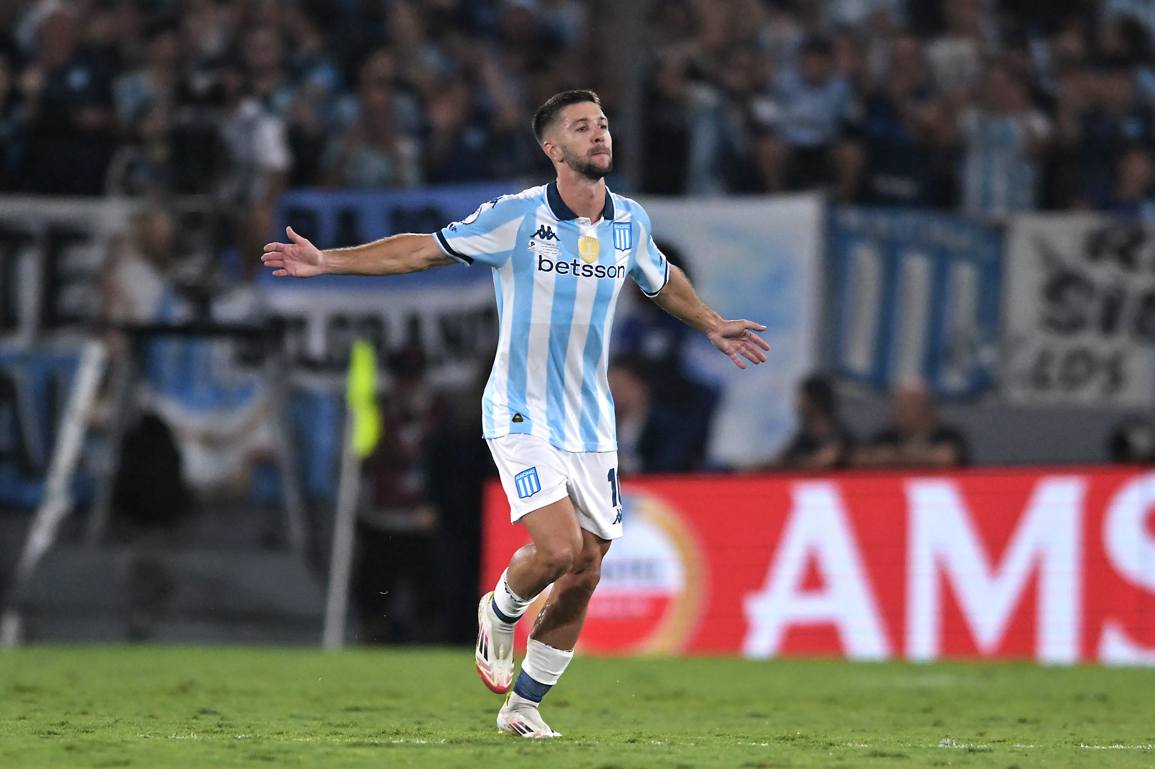 Luciano Vietto habría sido ofrecido a Colo Colo. (Foto: Marcelo Endelli/Getty Images)