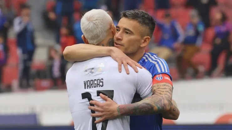 Eduardo Vargas ya está en la U. (Foto: Dragomir Yankovic/Photosport)