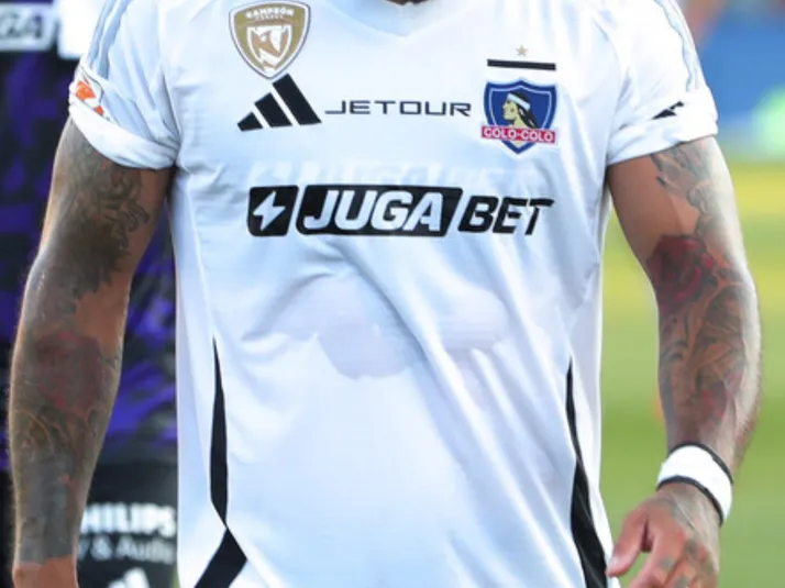 Sonó con fuerza en Colo Colo, pero su club anunció renovación de contrato