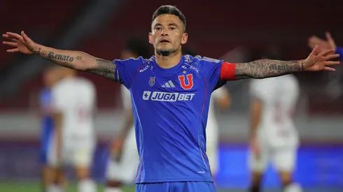 Un viejo socio de Charles Aránguiz fue ofrecido a Universidad de Chile.