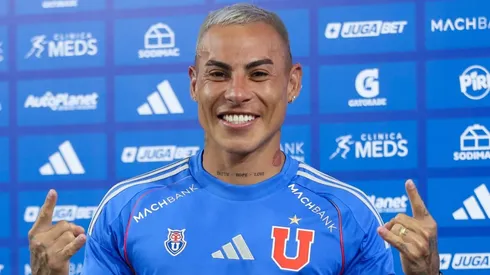Eduardo Vargas fue oficializado ante la prensa en Universidad de Chile.